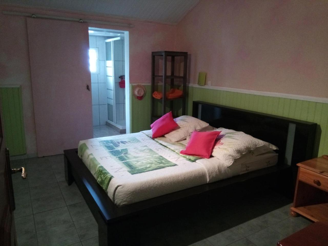 Petite Fleur De Lentilles Bed & Breakfast Cilaos Eksteriør bilde