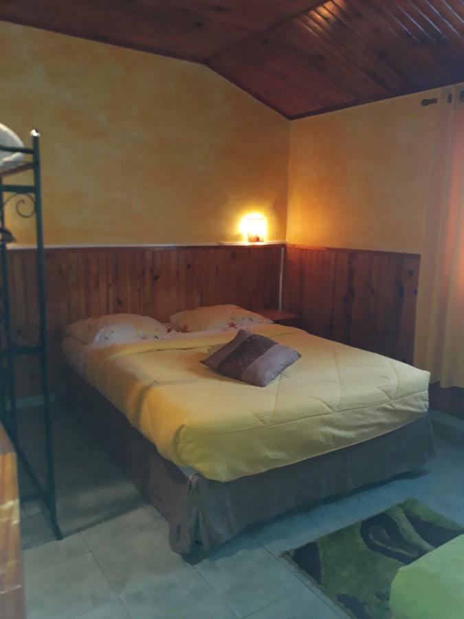 Petite Fleur De Lentilles Bed & Breakfast Cilaos Eksteriør bilde