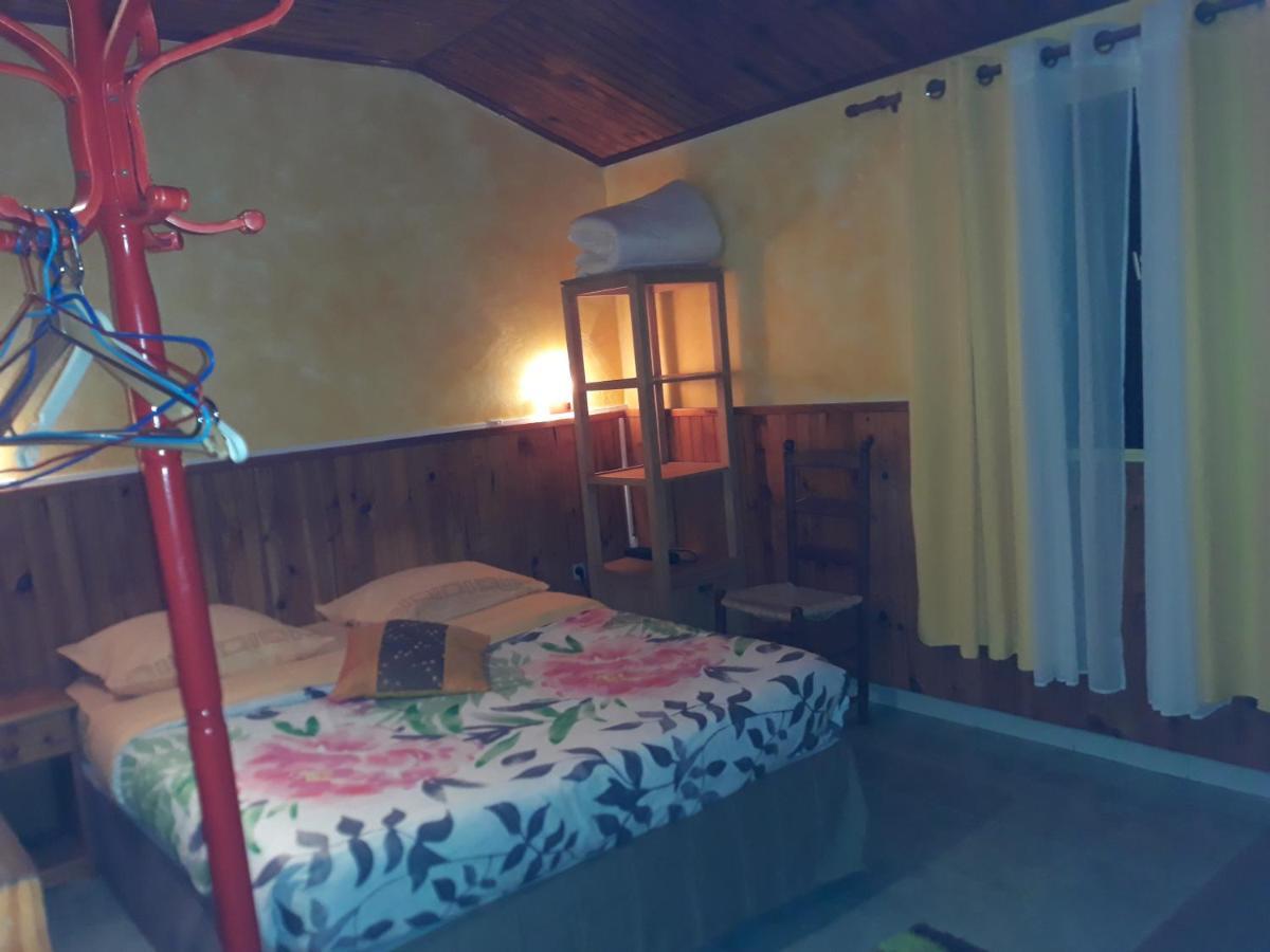 Petite Fleur De Lentilles Bed & Breakfast Cilaos Eksteriør bilde